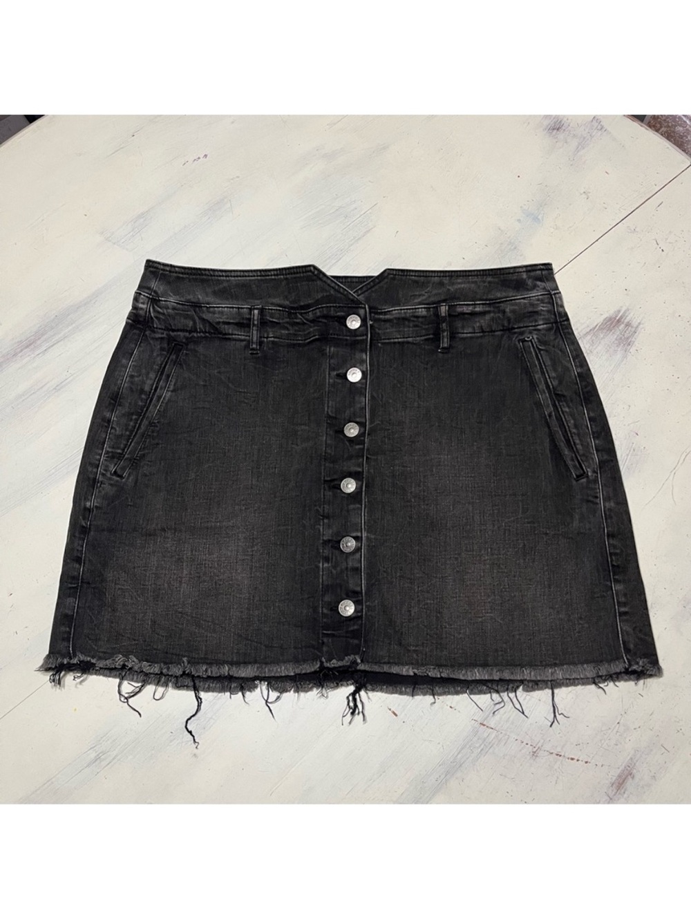 Express Extreme High Rise Black Stretch Denim Mini Skirt Sz 16 Fray Hem